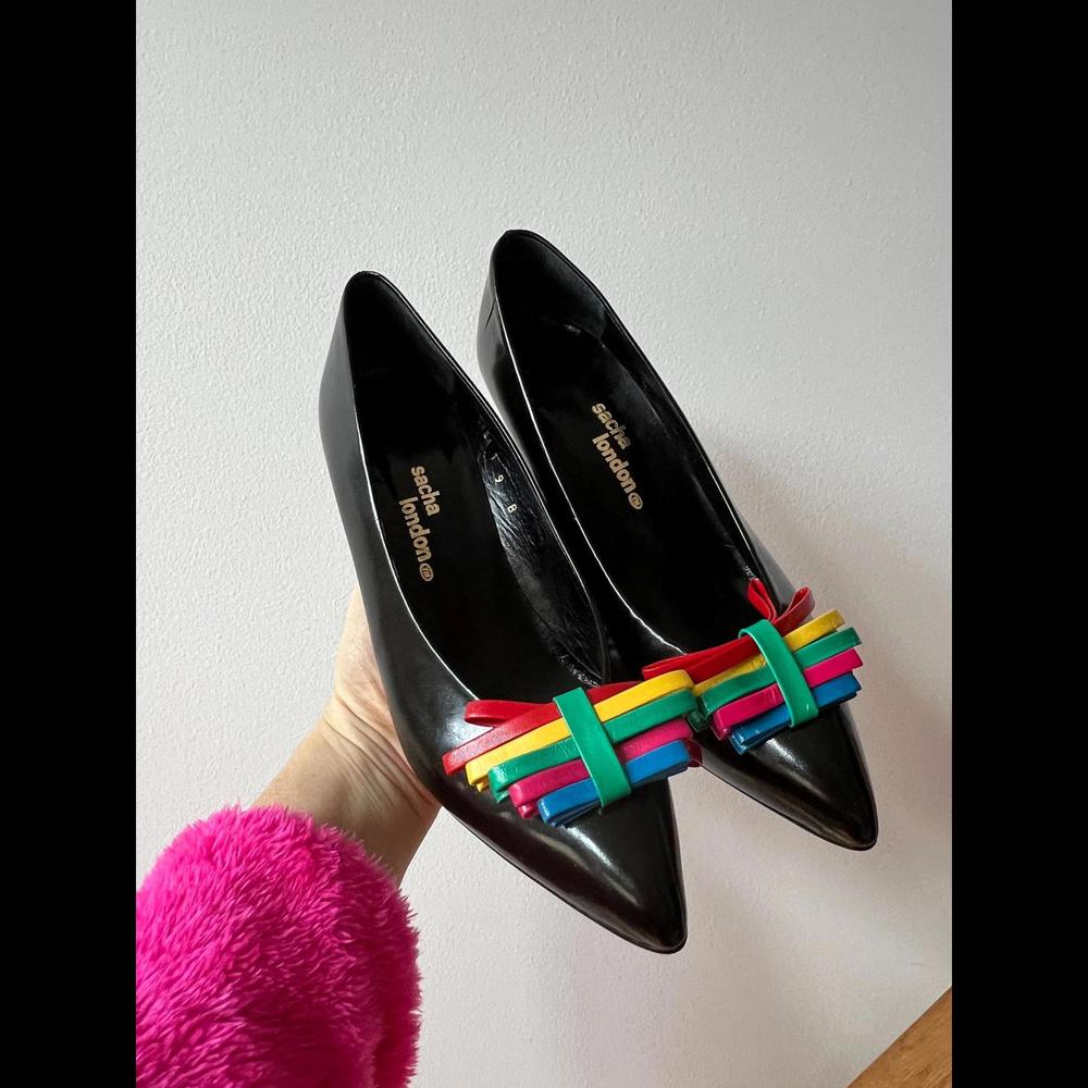 Vintage Sacha London size 9 rainbow pumps
